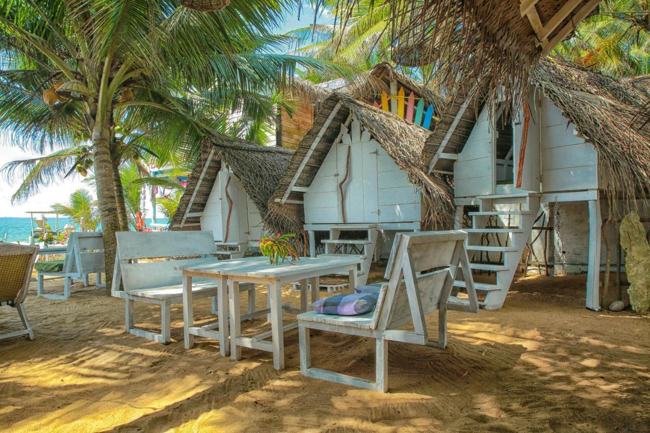 Oynise Beach Cabin Galle Dış mekan fotoğraf